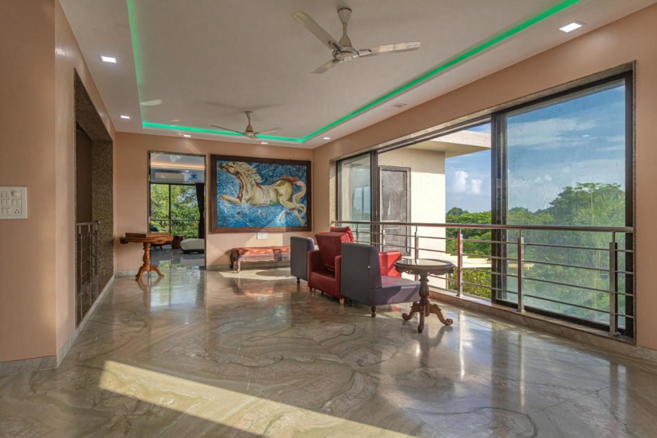 Saffronstays Aura, Alibaug - Luxury Pool Villa With A Game Room And Spacious Lawn Alībāg Exterior foto
