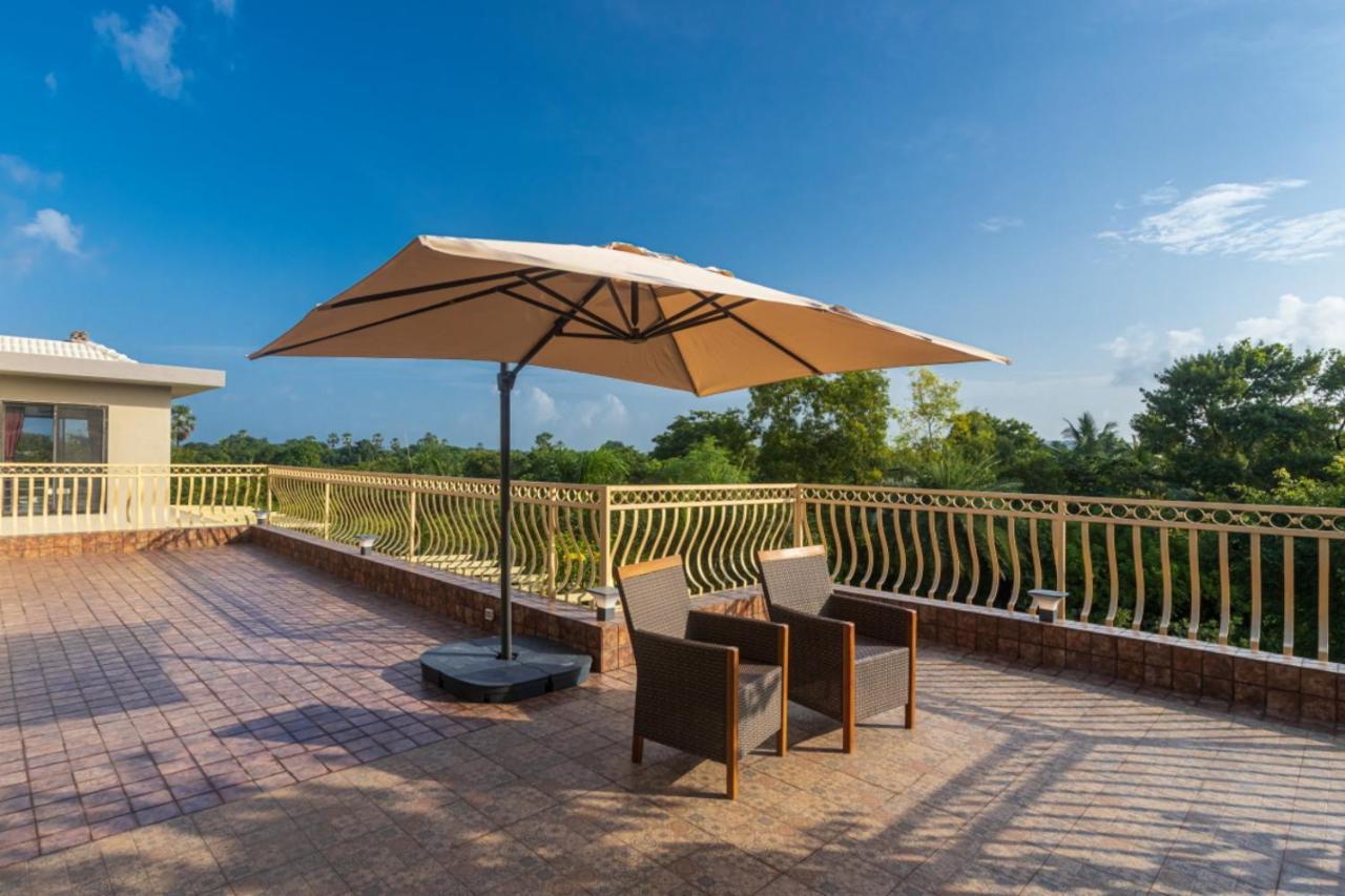 Saffronstays Aura, Alibaug - Luxury Pool Villa With A Game Room And Spacious Lawn Alībāg Exterior foto